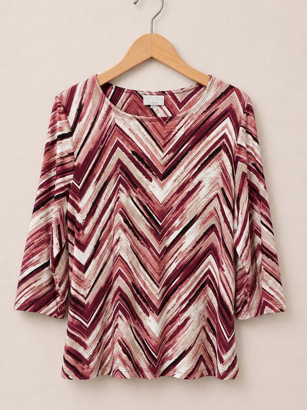 JM Collection Berry Pink Chevron Brushstroke Print Round Neck 3/4 Sleeve Blouse